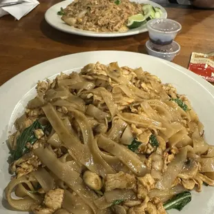 Spicy Pad Prik Pao - Chicken, Pork, Beef Or Tofu**