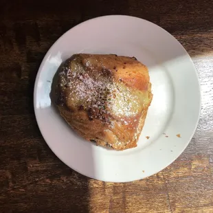 Pistachio chocolate croissant