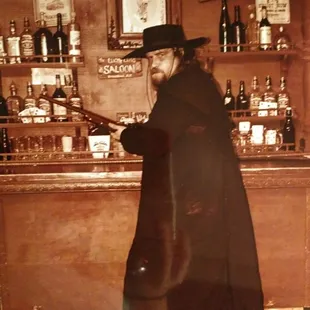 My man did his old pic with his self