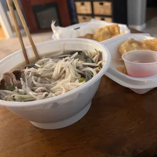 Pho tai nam  4. Pho rare beef and flank