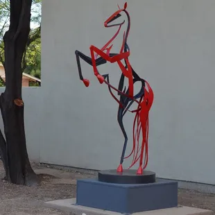 Al Glann horse at Madaras Gallery