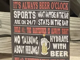 Lulu’s Landing Bar