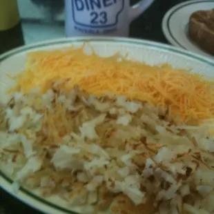 Grande Cheese Omelet