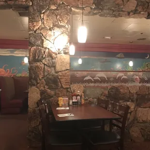 Inside of Maddys Paddy cafe, small quiet old school vibe!