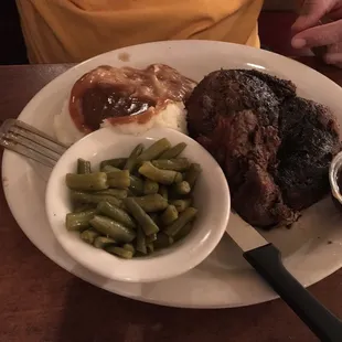 Mashed potatoes with green beans (cafeteria style) and end cut prime rib!  Yum!