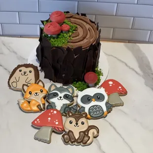 Custom cake and cookies Woodlands theme