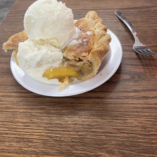 Homemade peach pie with homemade ice cream