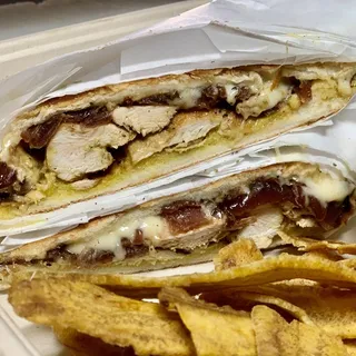 Mojo Chicken Sandwich