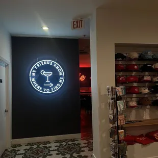 sushi and sashimi, interior