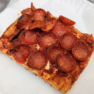 Spicy Pepperoni Square | Instagram: @telephonesmoothie