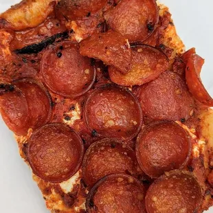 Spicy Pepperoni Square | Instagram: @telephonesmoothie