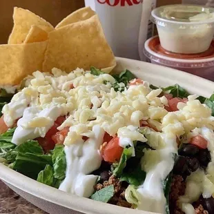 Who doesn't love extra queso? They never skimp on the cheese, meat, or veggies when you get your hands on a customized bowl!