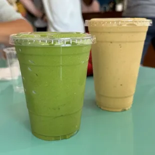 The underdog smoothie, peaches n cream smoothie