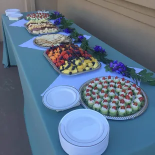 Some appetizers for a wedding
