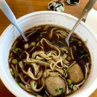 Beef Noodle Soup (Egg Noodle)