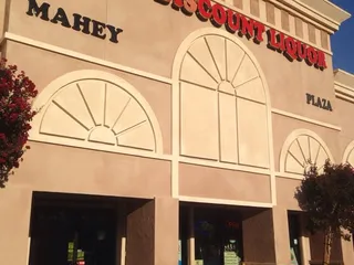 Bob's Discount Liquors