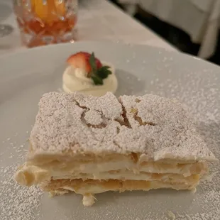 Napoleon - custardy &amp; flakey