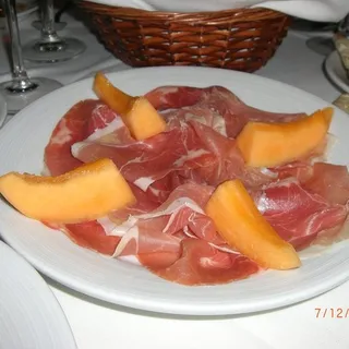 Prosciutto E Melone