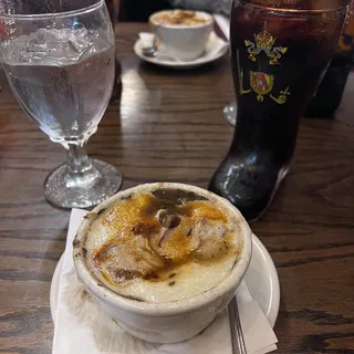 Baked Three Onion Soup