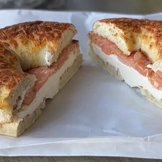 Bagel w/Cream Cheese