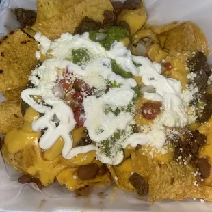 Layered cheese love nachos