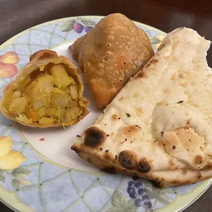 80. Garlic Naan 1. Vegetable Samosa
