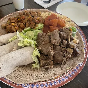 a plate of mexican food