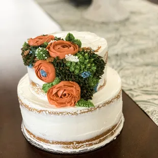 a three tiered wedding cake