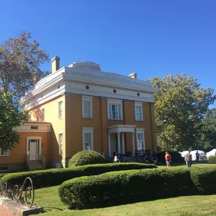 Lanier Mansion is located in the middle of where the art show is.
