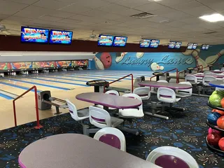 Luxury Lanes & Lounge