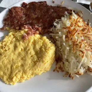 Two eggs with corned hash