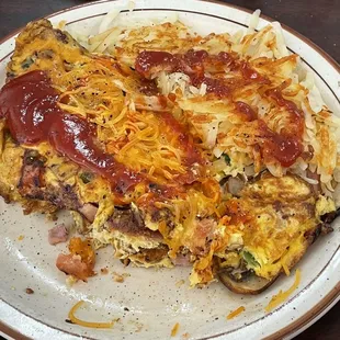 Combo Sr. Omelet and hash browns