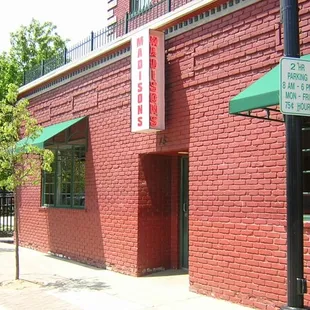 the frontside... very drole in comparison