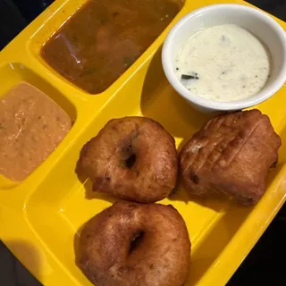 Medhu Vada