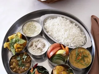 Himalayan curry hut