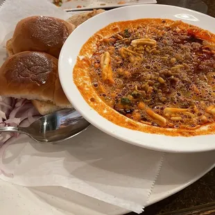 Kohlapuri Misal Pav