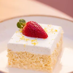 dessert, food