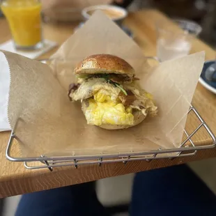 Egg sandwich