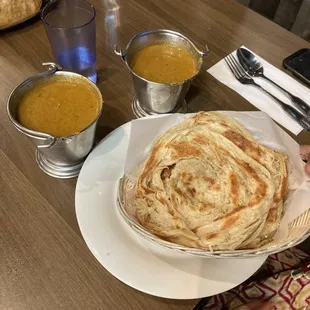 Parotta Saalna with chicken