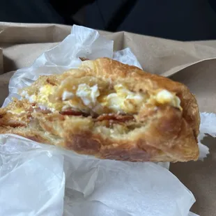 Bacon, egg and cheese croissant