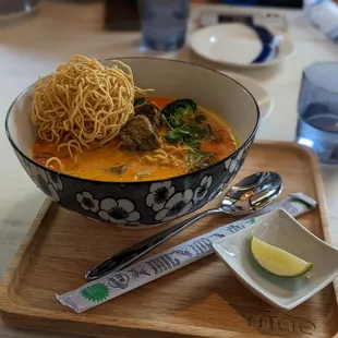 Short rib khao soi