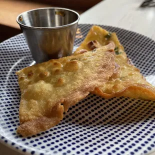 Thin and crispy chive dough