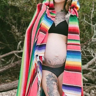 maternity session by award winning Maternity, Baby, and Family Photographer, Mae Burke - serving Rockport and surrounding areas