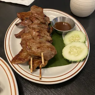 food, chicken wings and fried chicken