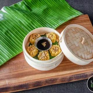 Kanoom jeeb (Dumplings)