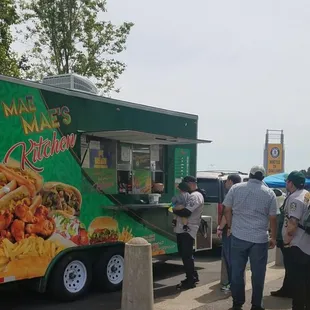 Mae Mae's Kitchen at the Oakland A's Game on 4/15/17 #RootedInOakland