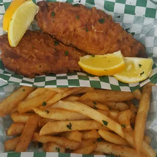 Mae Mae's Delicious Fish &amp; Chips