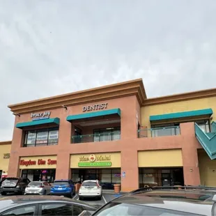 Mae Malai Thai House of Noodles is next to Kingdom Dim Sum