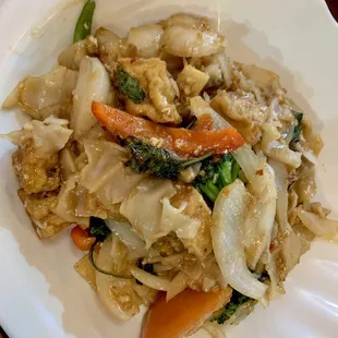 Pad Kee Mao with tofu