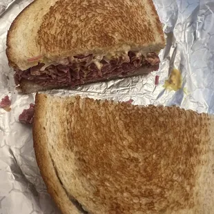 Corned Beef Sandwich Only with thousand island dressing. It was really good.